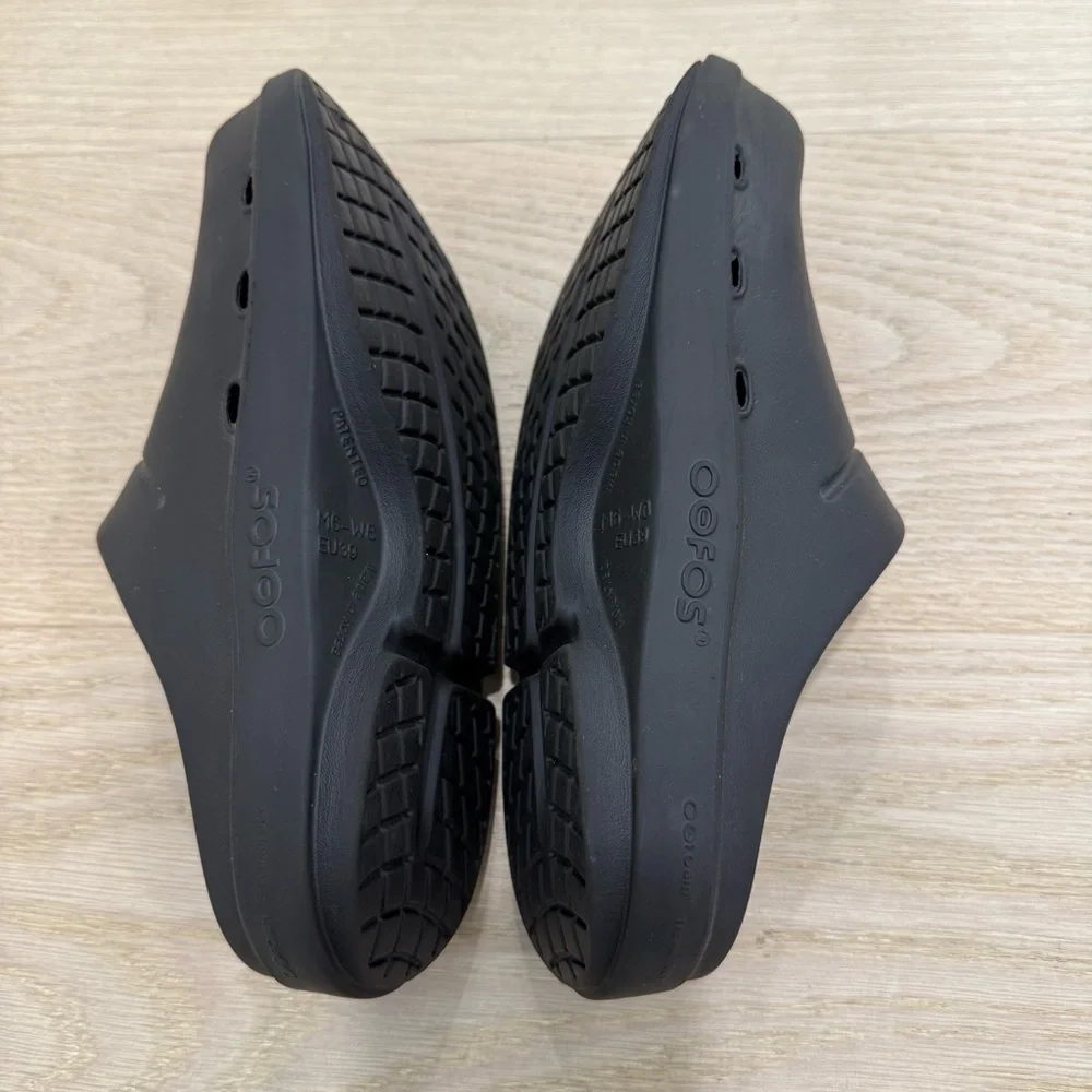 OOFOS Black Women's Clogs Mules - Picture 5 of 5